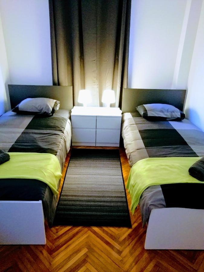 Pula Center Arena Belvedere Apartments And Rooms Esterno foto